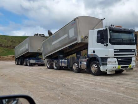 20240820 133218 1 440x333 - 2014 DAF CF Truck & Trailer